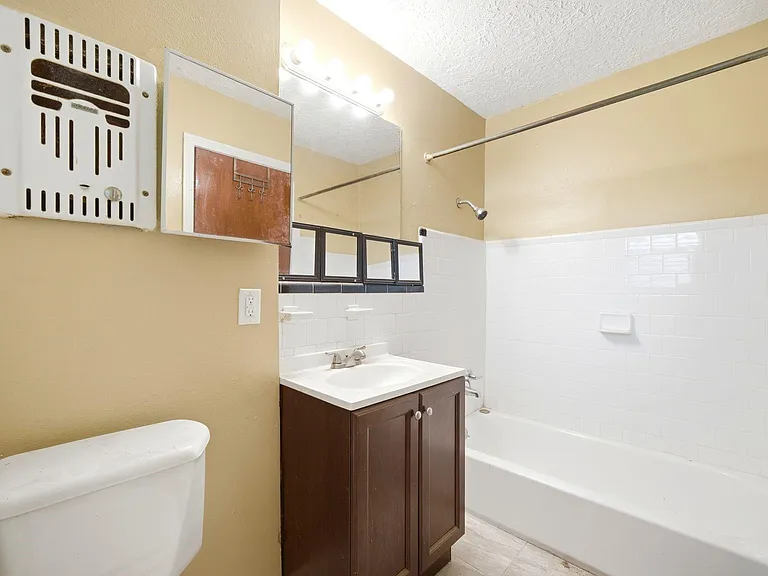 3909 Leffingwell St — Photo 13