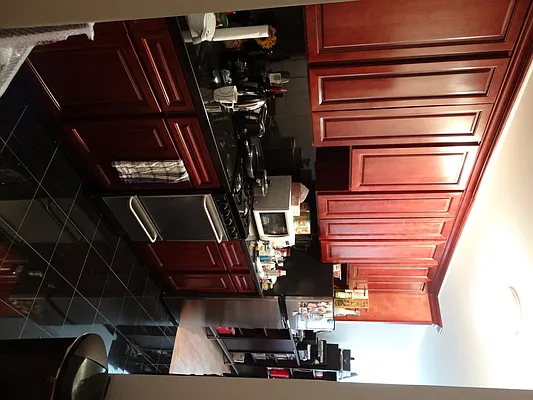 Rented by Mdays Realty | media 23