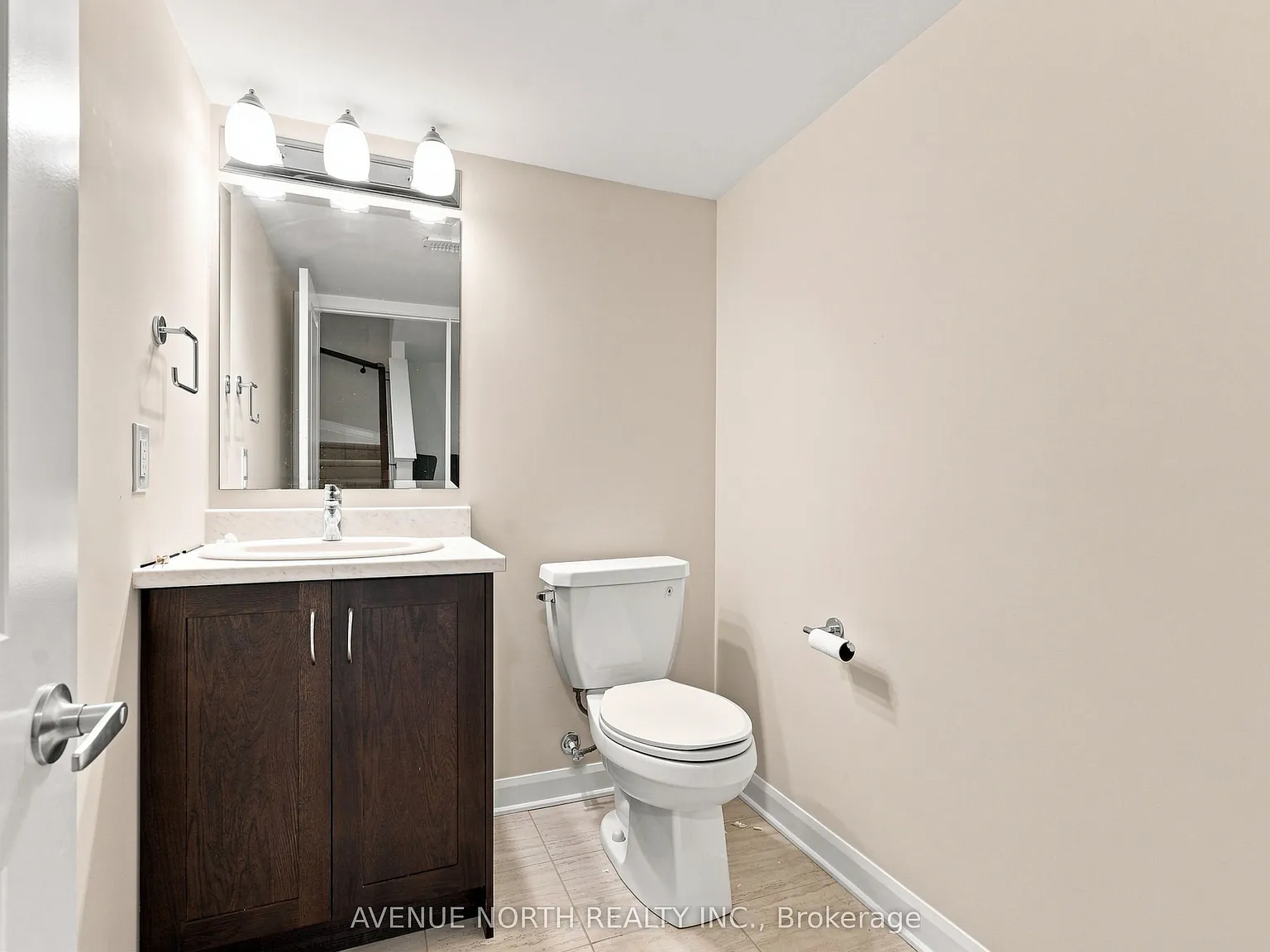 3 bed, $2,700 — Photo 3