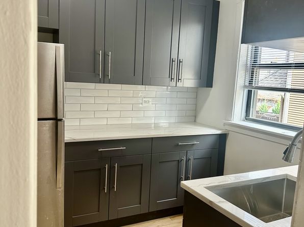 1350 W Hood Ave #1