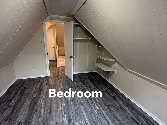 4th image of 2713 Bayview Blvd #3