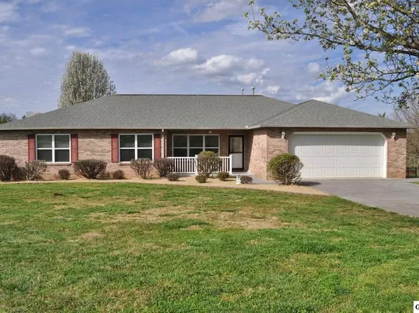1439 Glen Ray Ln, Sevierville, TN 37876