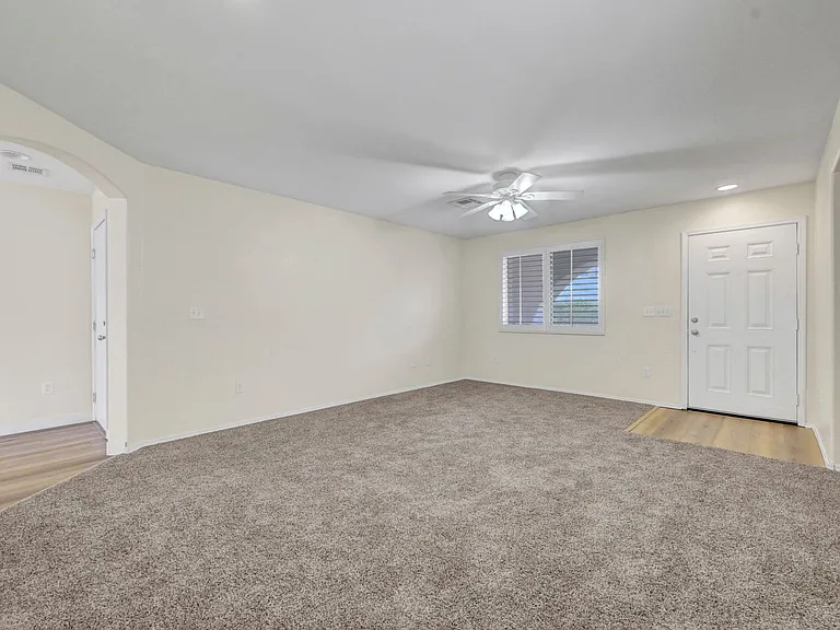 3952 Badgerbrook St — Photo 9