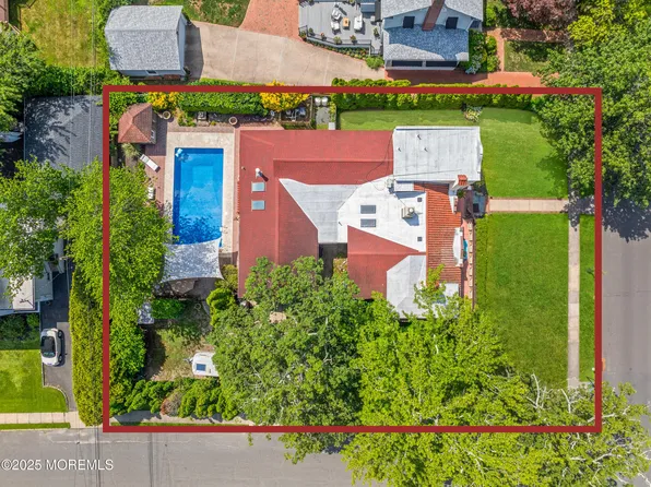 400 Grassmere Ave, Interlaken, NJ 07712