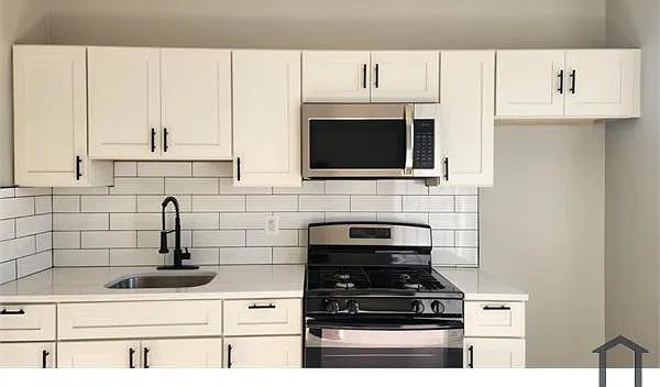 3 bed, 1500 sqft, $1,995 — Photo 2
