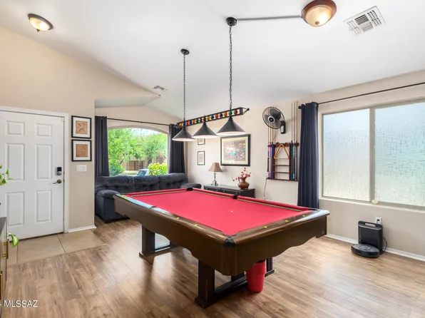 6670 W Capetown Way, Tucson, AZ 85757