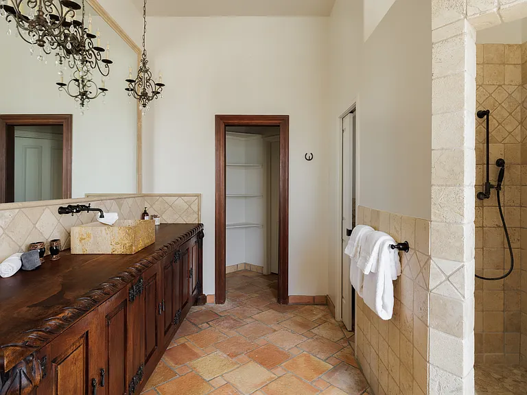 7700 E Arroyo Rd — Photo 28