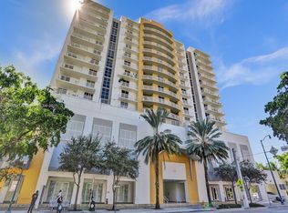900 8th St APT 1506, Miami, FL 33130