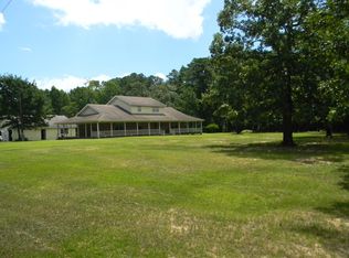 503 County Road 469, Broaddus, TX 75929