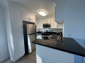 Chateau Woodley Hart Apartments