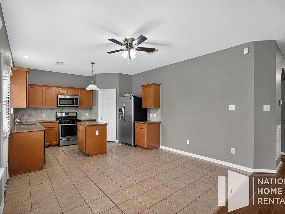 1st image of 32410 Cross Springs Park Ln