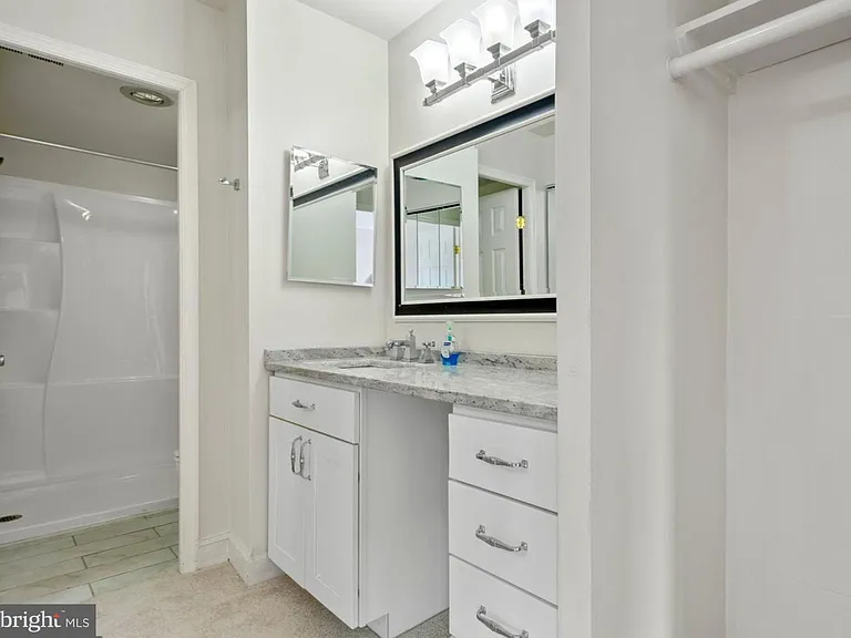 3100 S Manchester St #635 — Photo 16