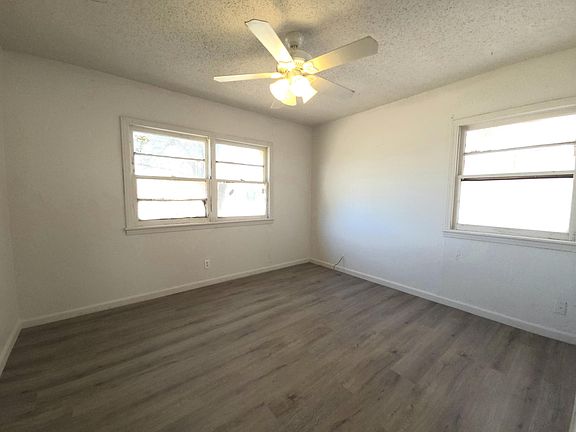 3rd image of 2005 61st St