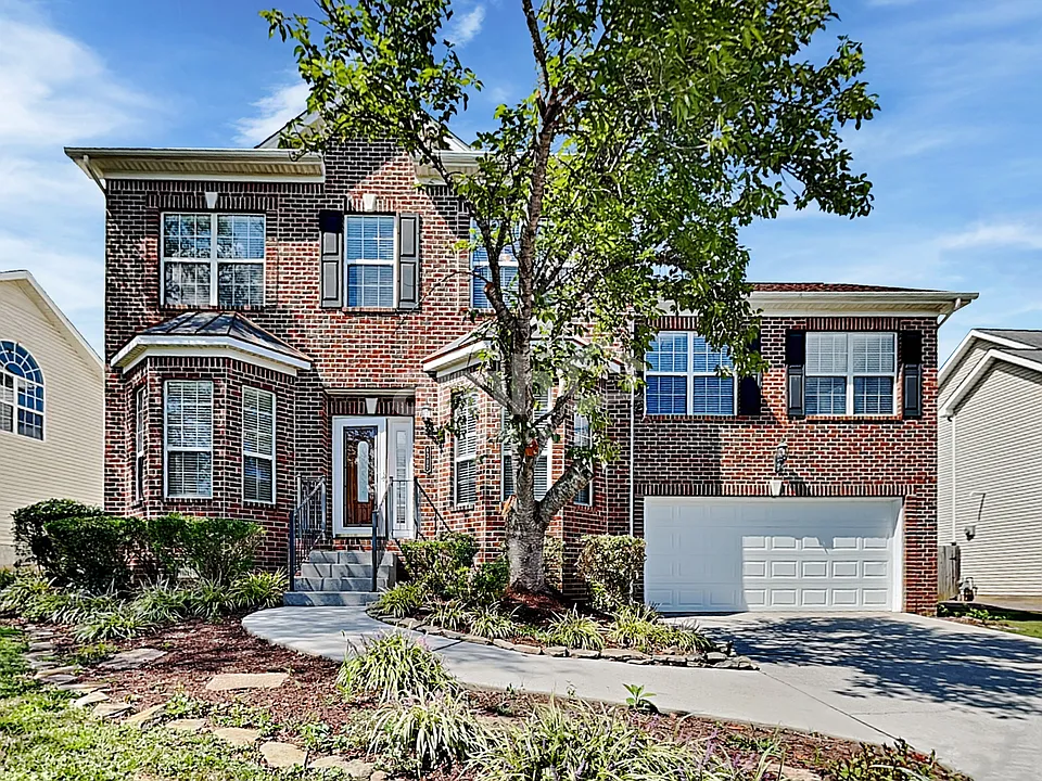 4317 Aylesbury Dr