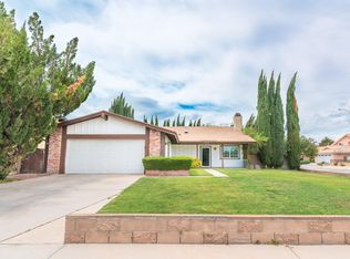 43031 Bloomingpark St, Lancaster, CA 93536