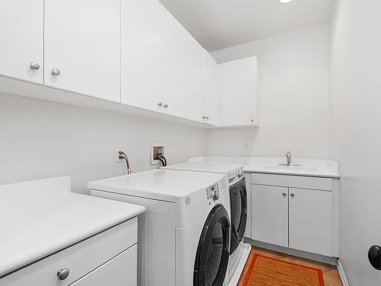 16618 Honeybee Dr — Photo 37