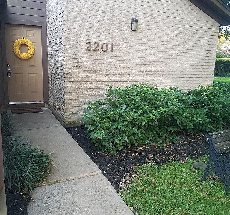 1st image of 2201 Broadlawn Dr