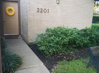 2201 Broadlawn Dr, Houston, TX 77058