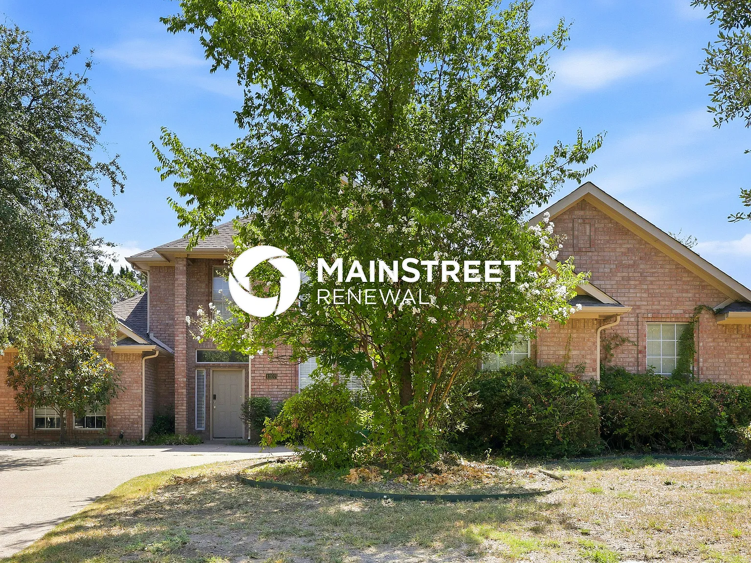 1107 Heather Circle — Photo 1