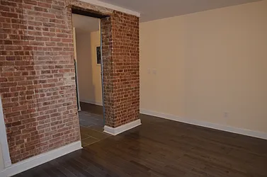 Rented by CITY SKYLINE REALTY INC