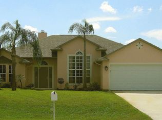 874 SW Del Rio Blvd, Port Saint Lucie, FL 34953