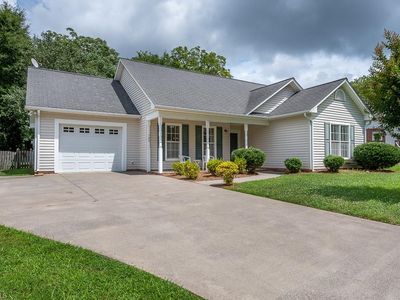 109 Monroe St NW, Winston Salem, NC, 27104