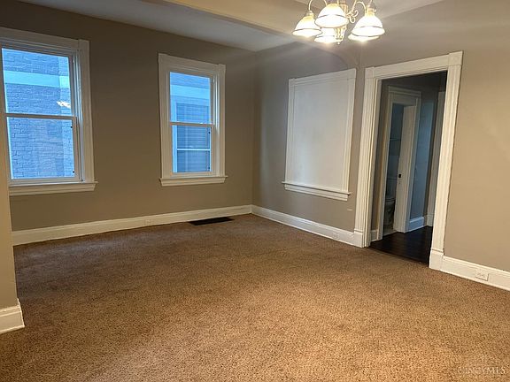 4th image of 1504 Lincoln Ave