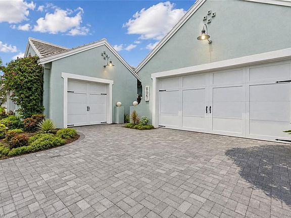 2nd image of 6061 Lucaya WAY
