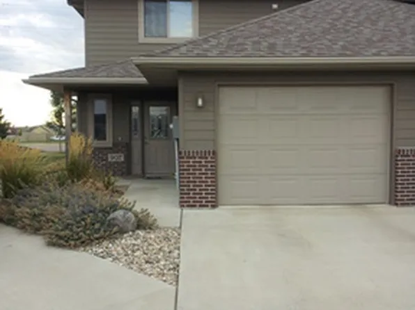 907 S Joseph Pl, Sioux Falls, SD 57106