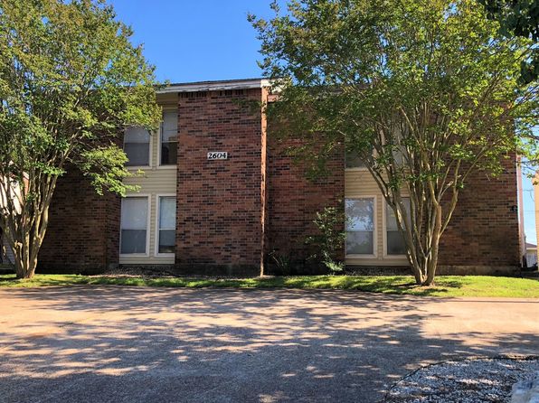 2604 Pecan Knoll Dr #B