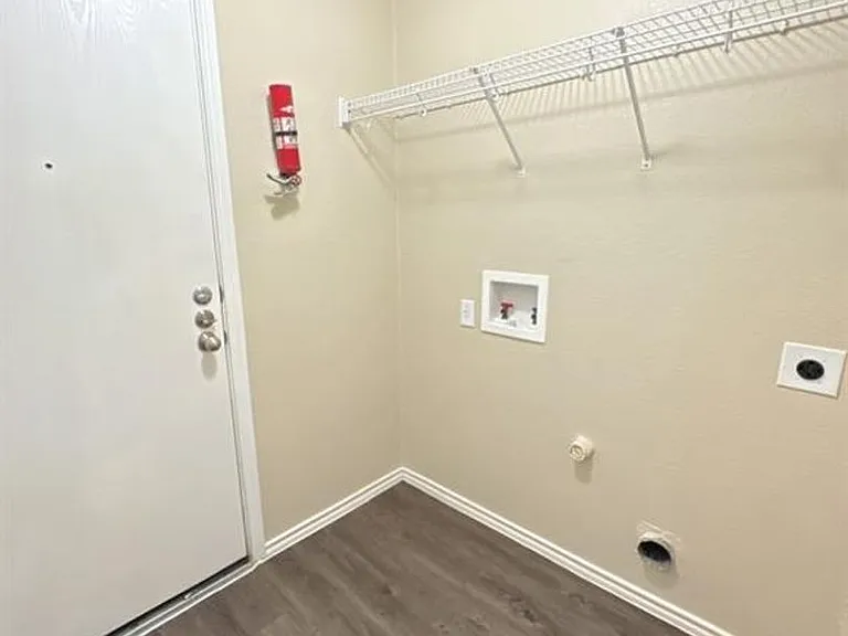 1000 Bluff Meadow Cv — Photo 16