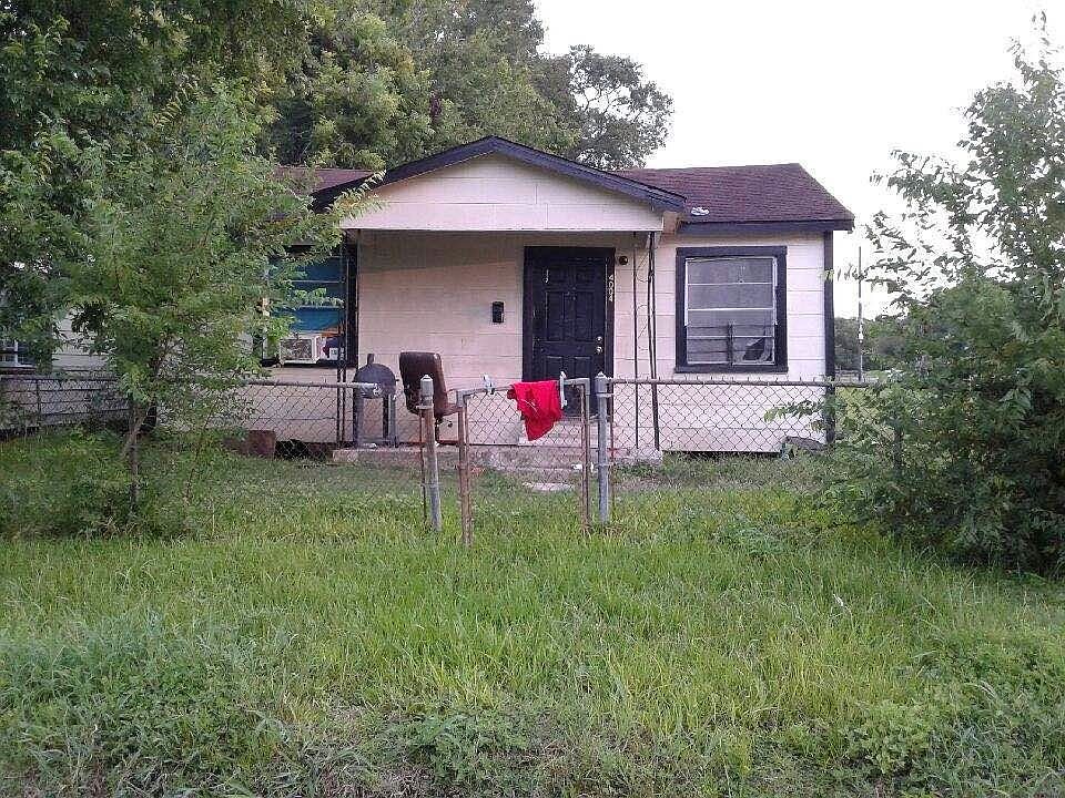 1st image of 4004 Elmwood St