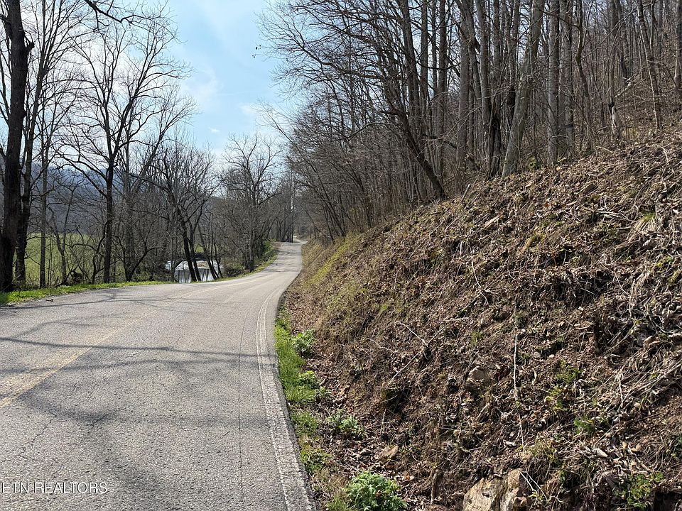 1st image of War Creek Rd