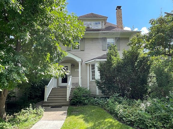 3rd image of 2626 Isabella St