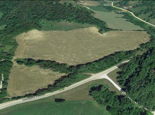 17800 Badger Ave, Crescent, IA 51526