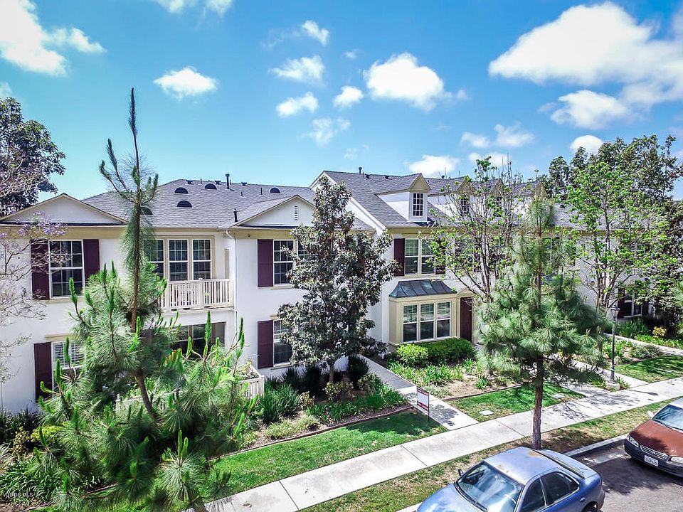 1st image of 1046 Holiday Ave