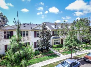 1046 Holiday Ave, Ventura, CA 93003