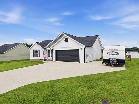 2nd image of 388 Pistole Rd