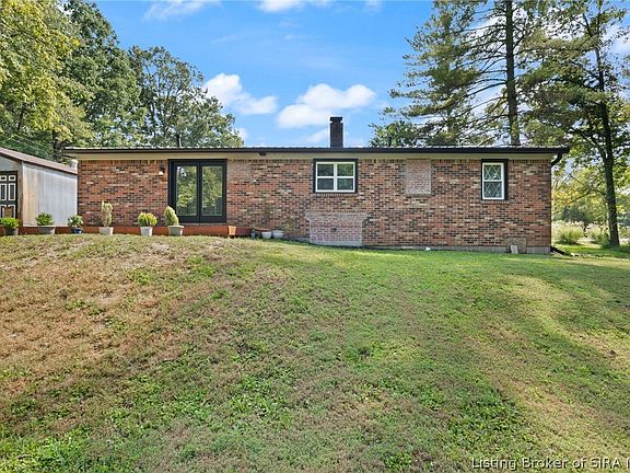 3rd image of 352 E Brown Road