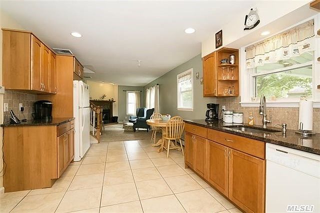 2nd image of 142 Nathan Dr