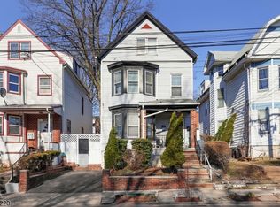 478 Walnut St, Elizabeth, NJ 07201