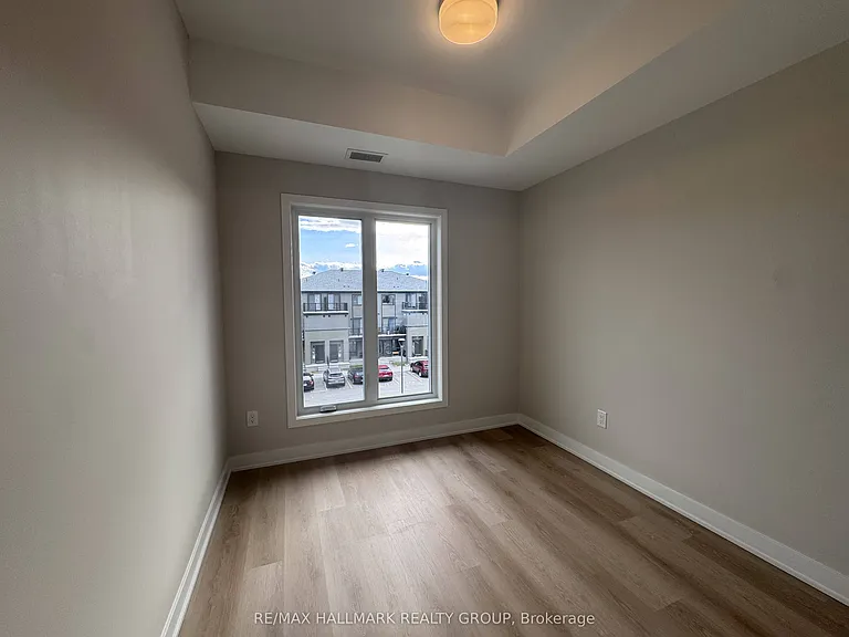 2370 Tenth Line Rd #302 — Photo 22
