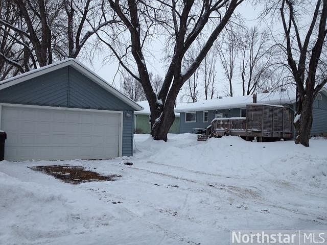 2nd image of 511 Main St S