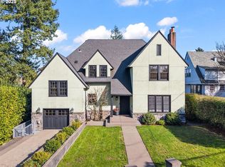 2612 SW Talbot Rd, Portland, OR 97201