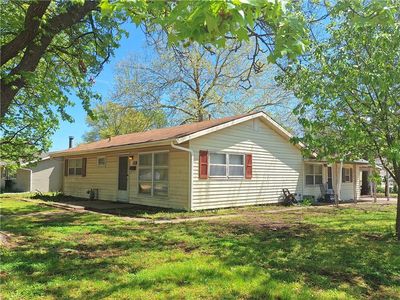 915 W 4th St, Chanute, KS, 66720