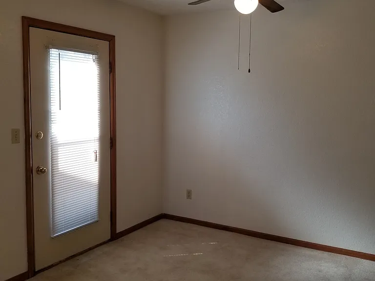 916 44th Avenue Ct #28 — Photo 18