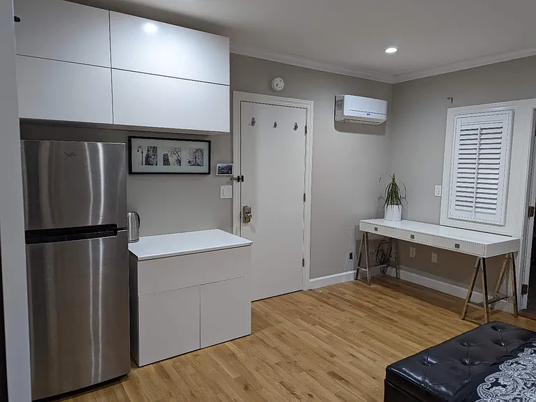 670 Spargur Dr — Photo 11