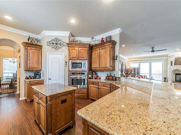 5th image of 7908 Forest Lakes Ct