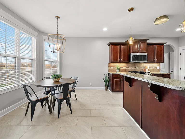 1517 Green Grove Way — Photo 15