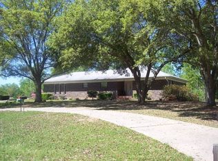 17 Reid Rd, Laurel, MS 39443